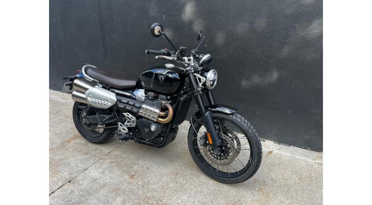 TRIUMPH SCRAMBLER 1200