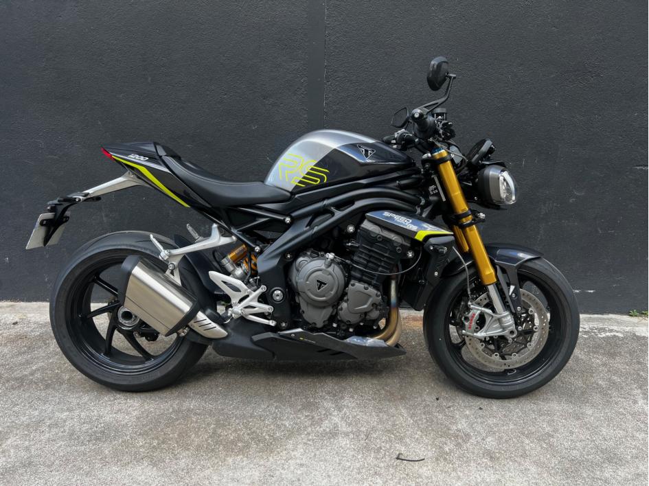 TRIUMPH SPEED TRIPLE 1200 RS - NOUVELLE GENERATION