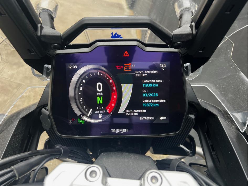 TRIUMPH TIGER 1200 RALLY EXPLORER