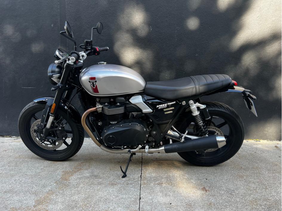 TRIUMPH SPEED TWIN 900 - A2