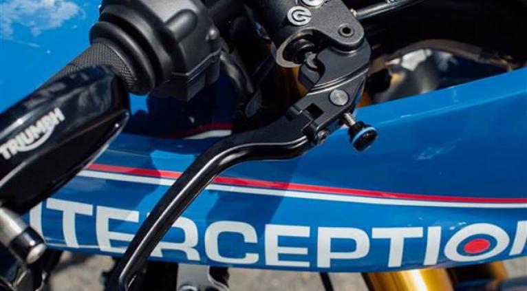 Thruxton 1200 INTERCEPTION