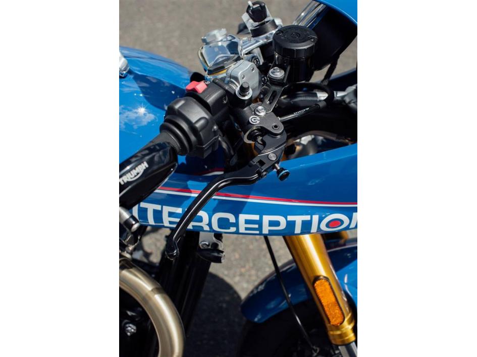 Thruxton 1200 INTERCEPTION